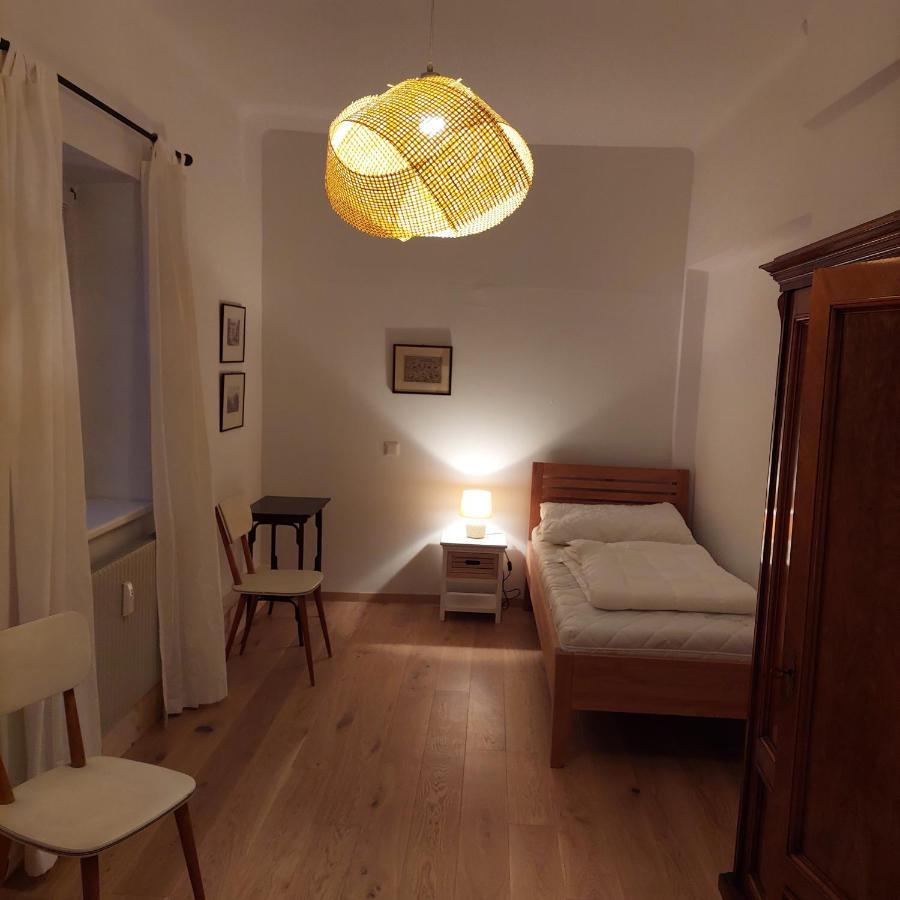 Schon Wohnen Beim Stift Melk Apartment Bagian luar foto