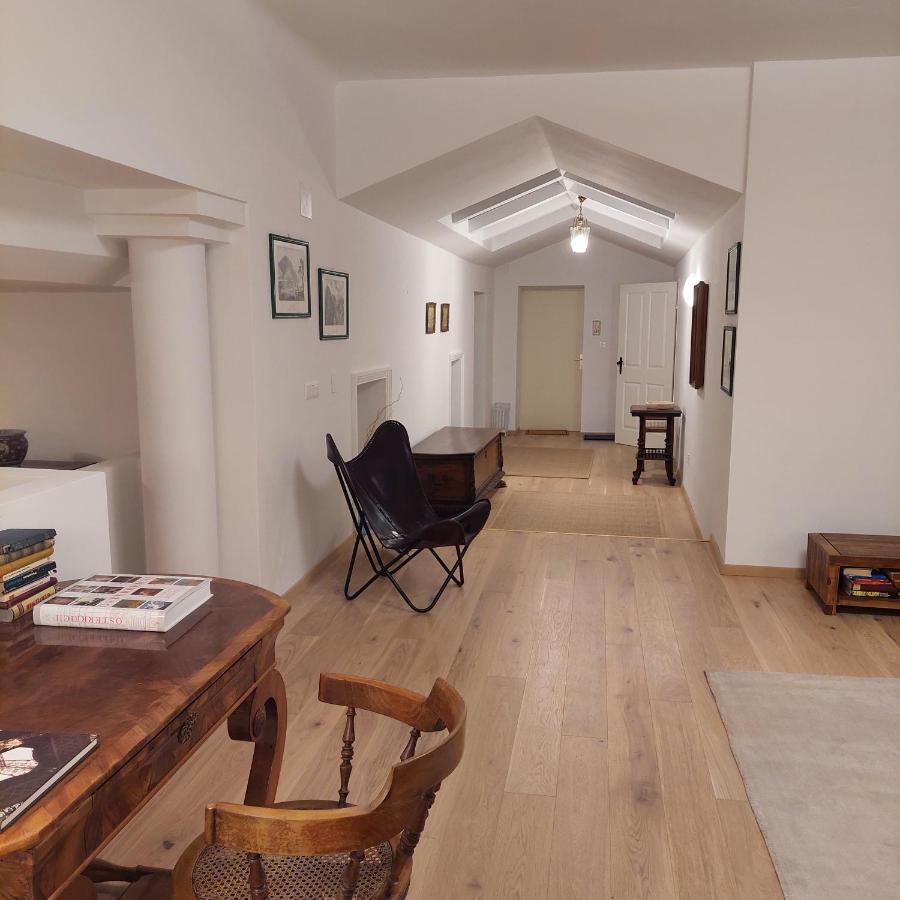 Schon Wohnen Beim Stift Melk Apartment Bagian luar foto