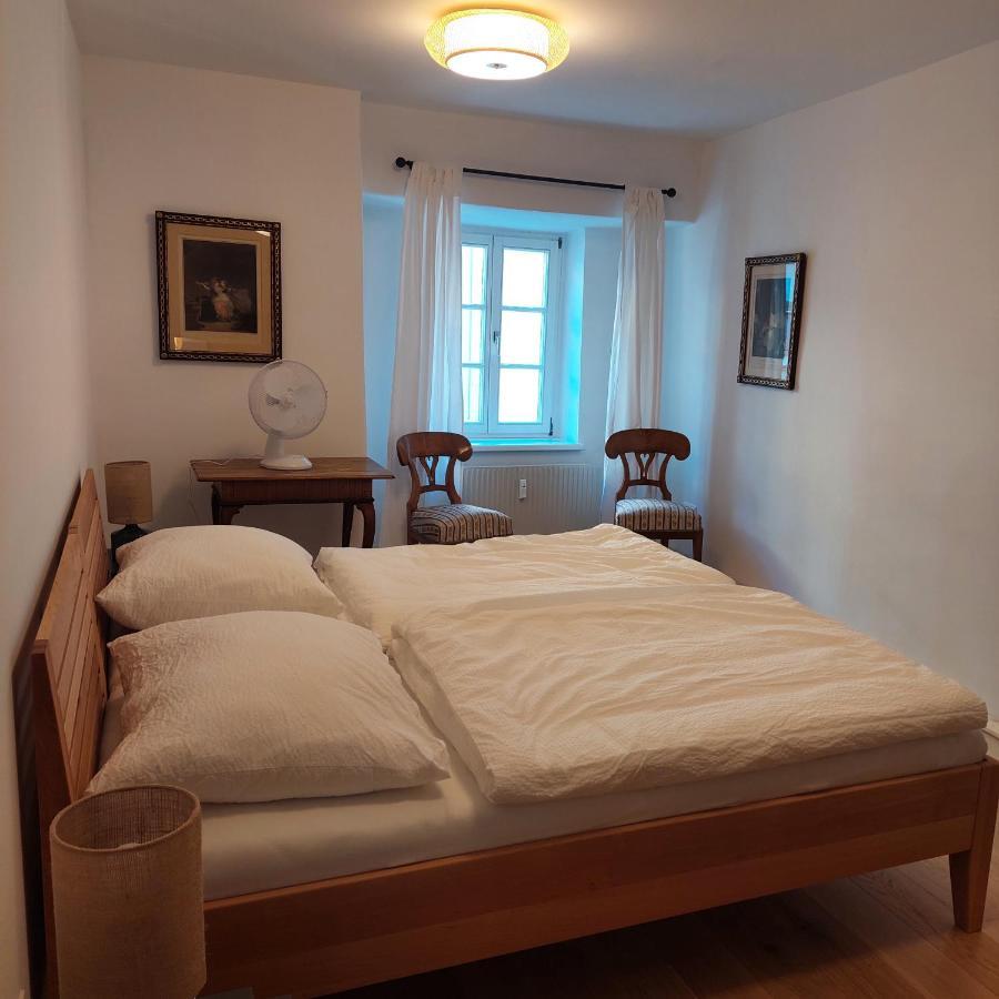 Schon Wohnen Beim Stift Melk Apartment Bagian luar foto