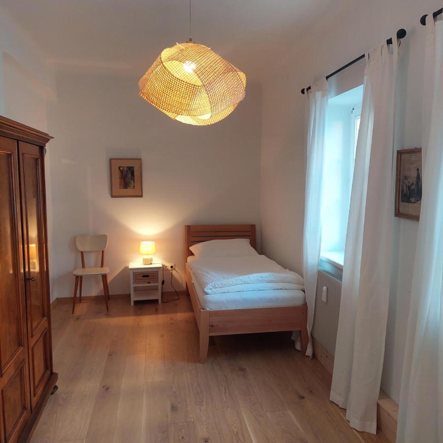 Schon Wohnen Beim Stift Melk Apartment Bagian luar foto